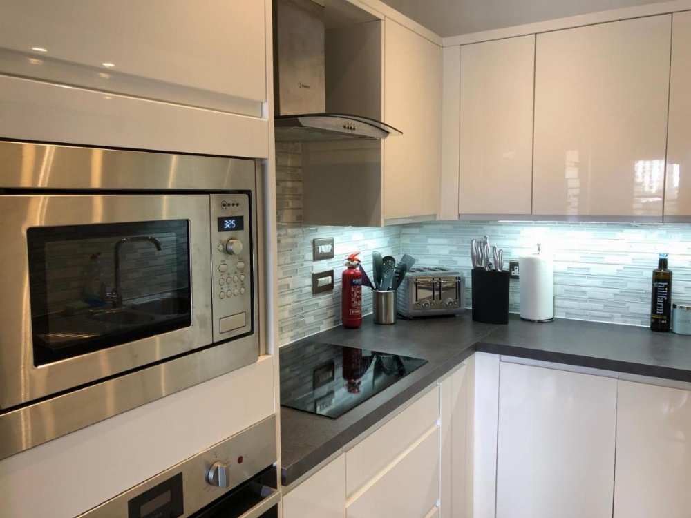 The Cardiff Apartment Image 7